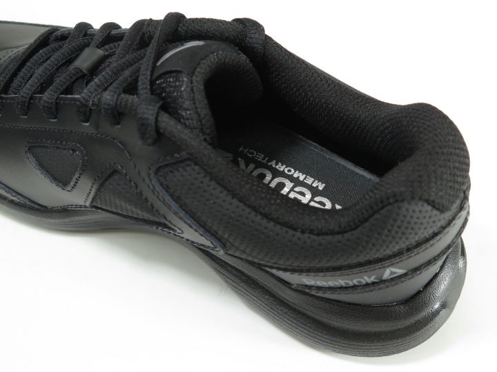 reebok dmx max wide